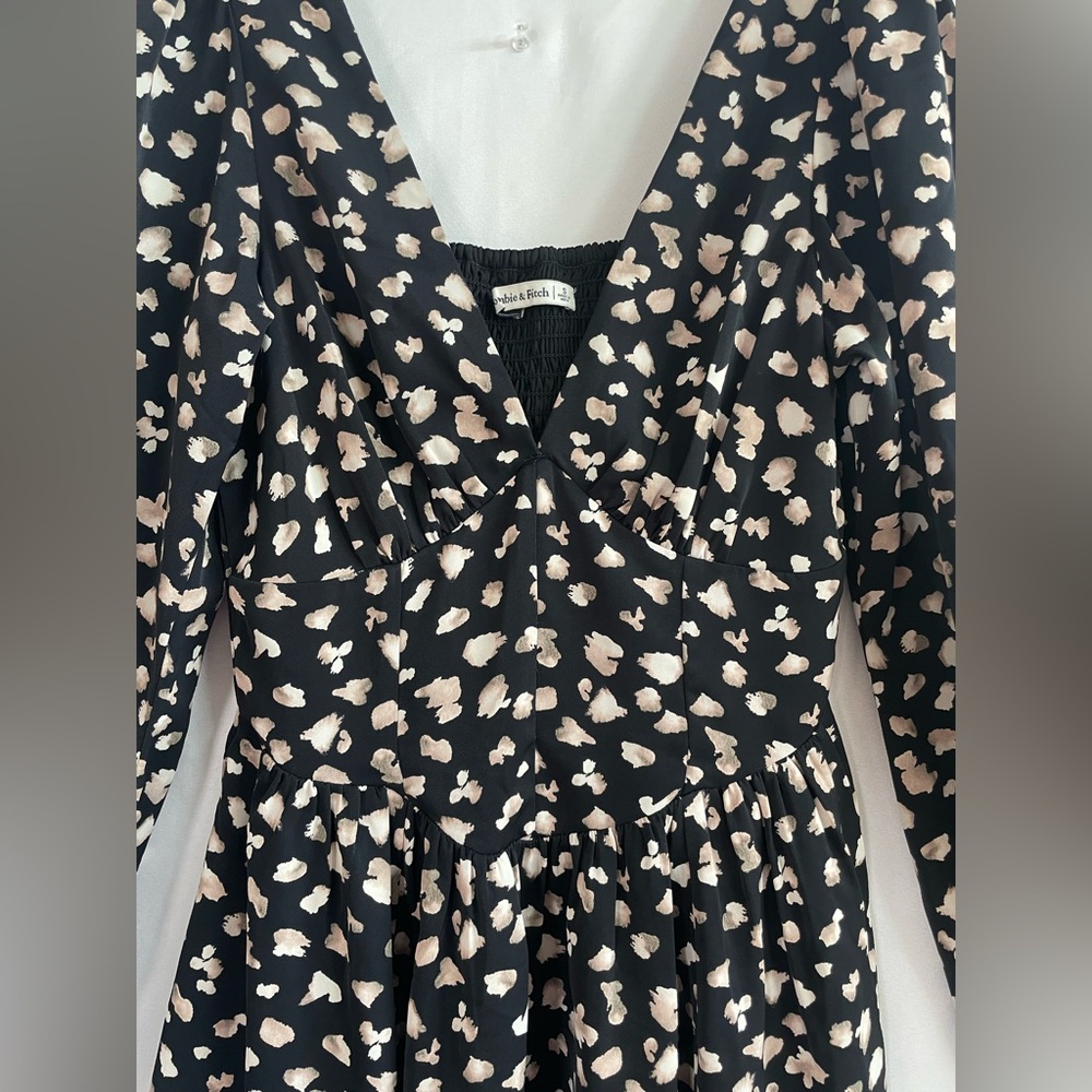 Abercrombie & Fitch Black and Cream Long Sleeve Dress Women’s Size S - Picture 4 of 14